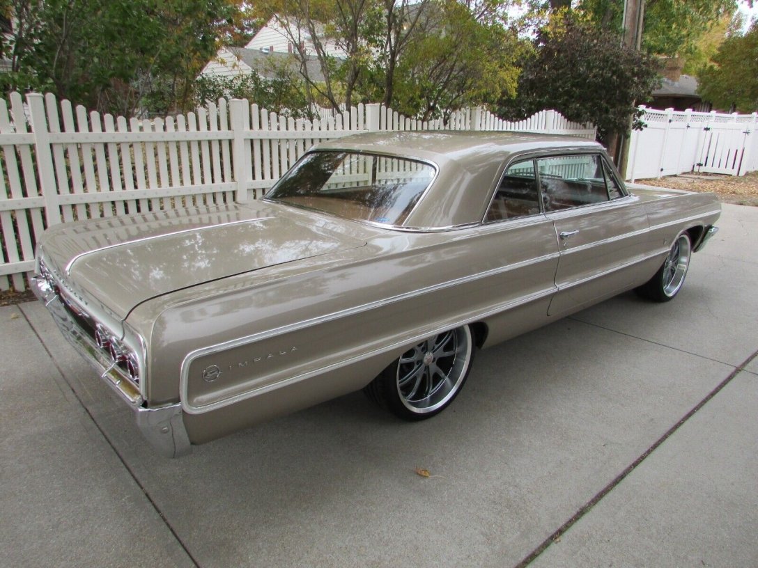 Chevrolet Impala 1964 Purple